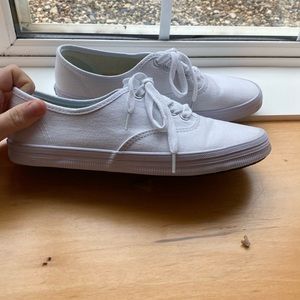 Vintage American Eagle shoes